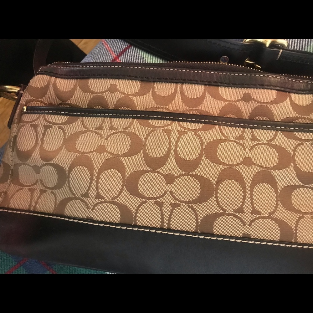 Purse - Picture 3 of 6